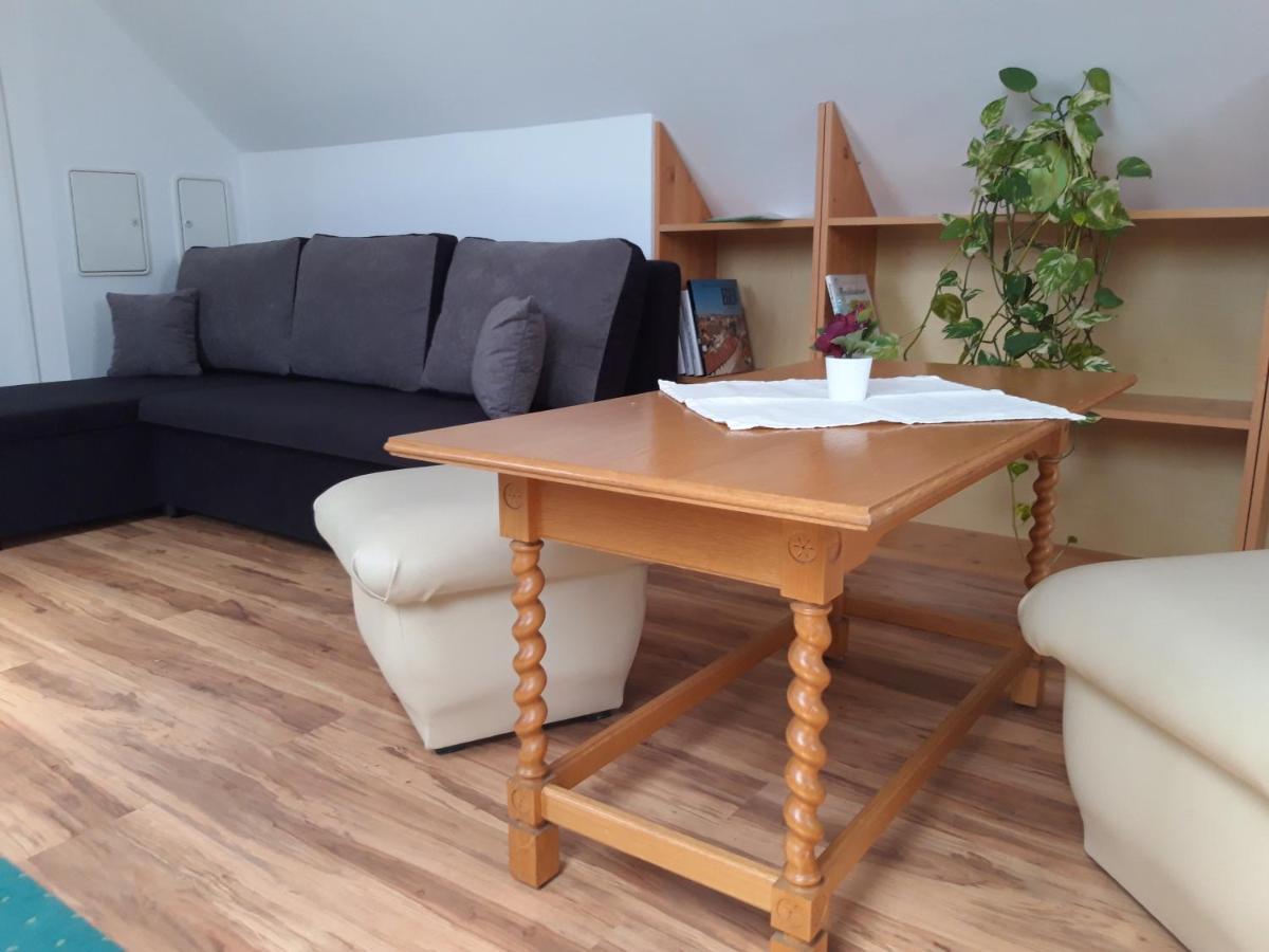 Egri Csillagocska Apartman Eksteriør bilde